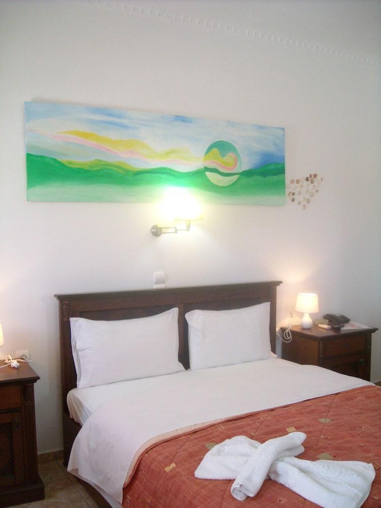 Perissa Mar Rooms Exterior photo