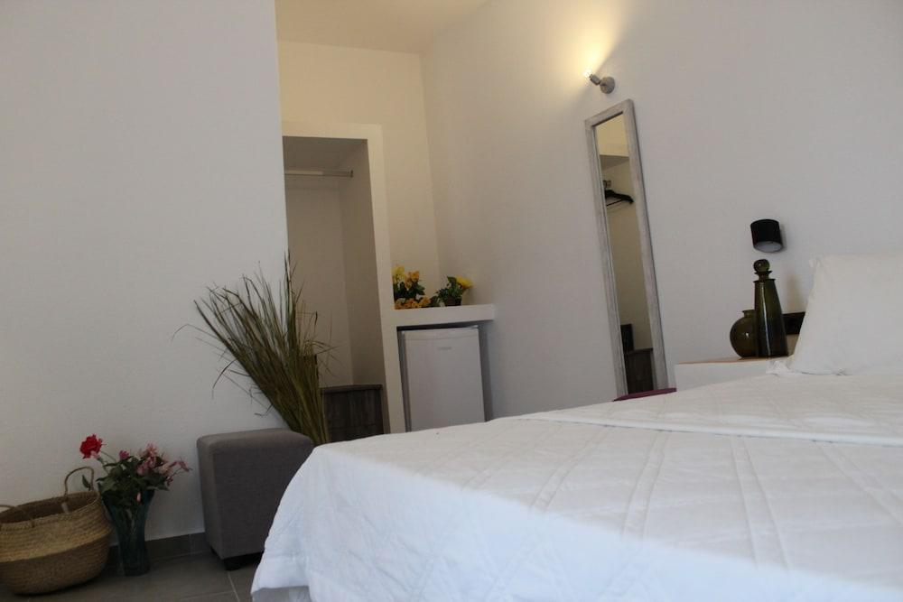 Perissa Mar Rooms Exterior photo